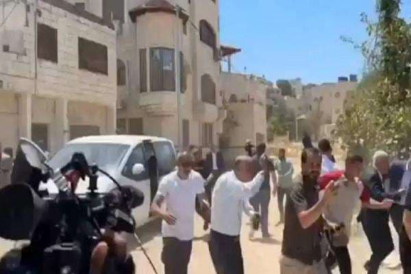 Israel Tembaki Para Diplomat Asing yang Kunjungi Tepi Barat, Dunia Marah Israel Tembaki Para Diplomat Asing yang Kunjungi Tepi Barat, Dunia Marah