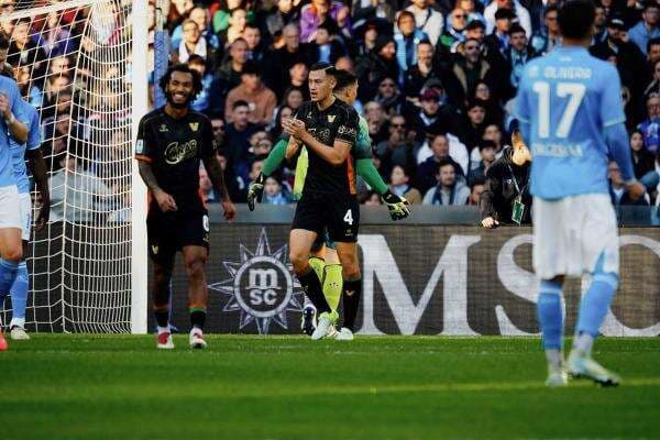 Bicara soal 2 Striker Hebat, Jay Idzes Ungkap Lawan Terberatnya di Liga Italia Bicara soal 2 Striker Hebat, Jay Idzes Ungkap Lawan Terberatnya di Liga Italia