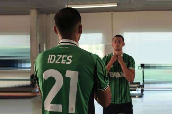 Jay Idzes Pilih Nomor 21 di Sassuolo, Ini Makna di Baliknya Jay Idzes Pilih Nomor 21 di Sassuolo, Ini Makna di Baliknya