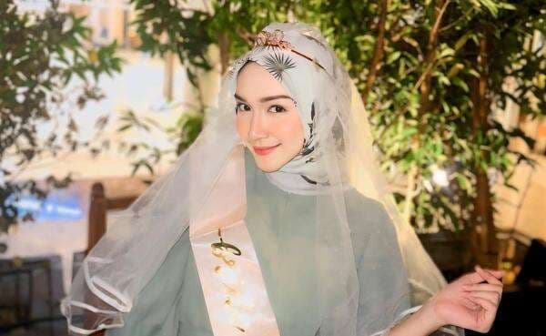 Jelang Nikah, Melody Prima Dapat Kejutan Bridal Shower dari Bestie Jelang Nikah, Melody Prima Dapat Kejutan Bridal Shower dari Bestie