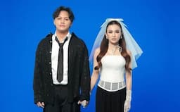 Jelang Pernikahan, Beredar Foto Rizky Febian dan Mahalini Gandengan dengan Latar Biru