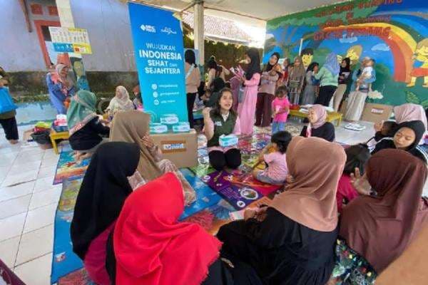 Jemput Bola, MNC Peduli dan Posyandu Gagak Rimang Gelar Penyuluhan dan Pemeriksaan Kesehatan Gratis di Sukabumi Jemput Bola, MNC Peduli dan Posyandu Gagak Rimang Gelar Penyuluhan dan Pemeriksaan Kesehatan Gratis di Sukabumi