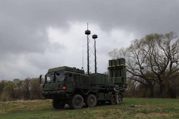 Jenderal Jerman Ini Minta Ukraina Serang Pangkalan Militer Rusia dengan Rudal Patriot Jenderal Jerman Ini Minta Ukraina Serang Pangkalan Militer Rusia dengan Rudal Patriot