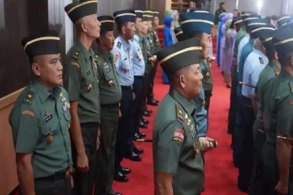 Jenderal TNI AD Bersiap Pensiun di Awal Februari 2025, 6 Orang Stafsus KSAD Jenderal TNI AD Bersiap Pensiun di Awal Februari 2025, 6 Orang Stafsus KSAD