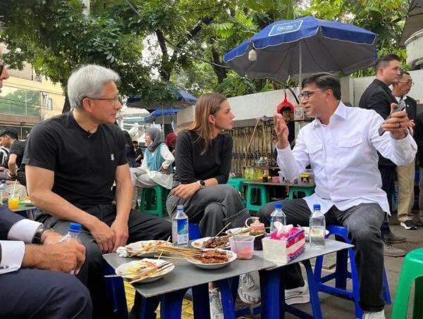 Jensen Huang Kuliah Jurusan Apa? Ini Riwayat Pendidikan Bos Nvidia yang Viral Makan Gultik di Blok M Jensen Huang Kuliah Jurusan Apa? Ini Riwayat Pendidikan Bos Nvidia yang Viral Makan Gultik di Blok M