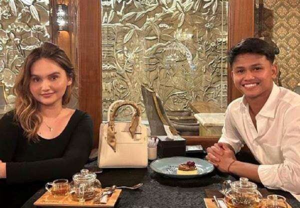 Profil dan Potret Cantik Jessica Rosmaureena, Pacar Hokky Caraka yang Diejek Netizen di Media Sosial Profil dan Potret Cantik Jessica Rosmaureena, Pacar Hokky Caraka yang Diejek Netizen di Media Sosial