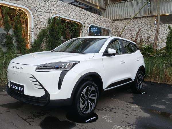 Cara Pakai QRIS Tap, Sistem Pembayaran Tanpa Scan QR Code Cara Pakai QRIS Tap, Sistem Pembayaran Tanpa Scan QR Code