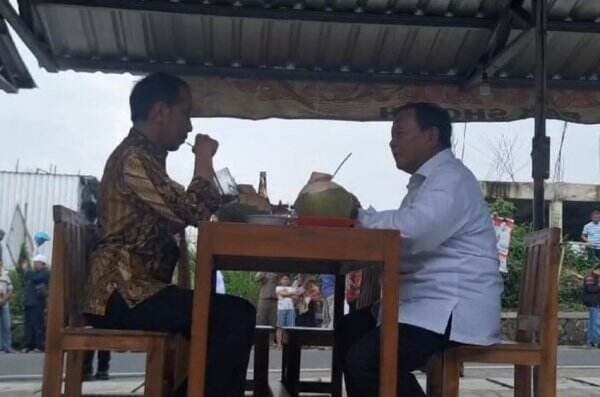 Jokowi Makan Bakso Bareng Prabowo, Anies: Mudah-mudahan Baksonya Enak