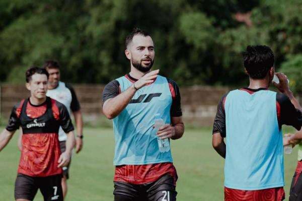 Jordi Amat Bongkar Metode Latihan Brutal di Persija Jordi Amat Bongkar Metode Latihan Brutal di Persija