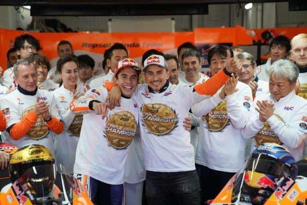 Jorge Lorenzo Sebut Marc Marquez Layaknya Monster, Ini Alasannya! Jorge Lorenzo Sebut Marc Marquez Layaknya Monster, Ini Alasannya!