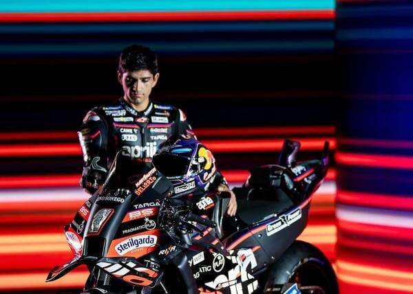 Konfirmasi Absen di Amerika Serikat, Jorge Martin Ragu Bakal Ikut MotoGP Qatar 2025 Konfirmasi Absen di Amerika Serikat, Jorge Martin Ragu Bakal Ikut MotoGP Qatar 2025