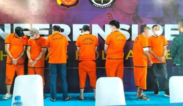 Polisi Tetapkan 44 Tersangka Kasus Judi Kasino di Bandung, Terancam 10 Tahun Penjara Polisi Tetapkan 44 Tersangka Kasus Judi Kasino di Bandung, Terancam 10 Tahun Penjara