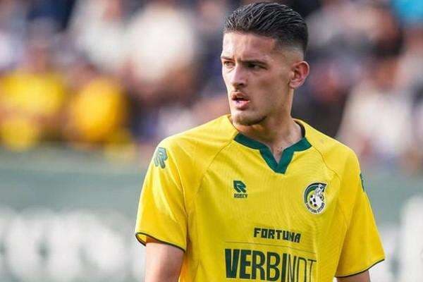 Justin Hubner Beri Peringatan Keras Siap Duel Sengit dengan Rekan Timnas Indonesia di Liga Belanda Justin Hubner Beri Peringatan Keras Siap Duel Sengit dengan Rekan Timnas Indonesia di Liga Belanda