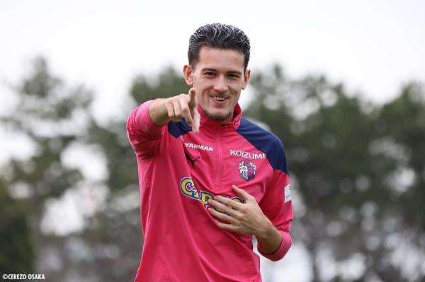 Justin Hubner Harap Dapat Menit Bermain Reguler di Cerezo Osaka Justin Hubner Harap Dapat Menit Bermain Reguler di Cerezo Osaka