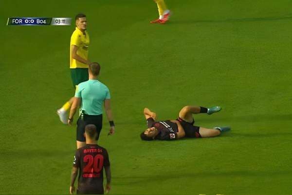 Justin Hubner Hajar Pemain Berdarah Vietnam di Laga Fortuna Sittard vs Bayer Leverkusen! Justin Hubner Hajar Pemain Berdarah Vietnam di Laga Fortuna Sittard vs Bayer Leverkusen!