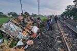 KA Sancaka Tabrak Truk di Sragen, Sopir Luka Berat, 5 Perjalanan KA Terlambat KA Sancaka Tabrak Truk di Sragen, Sopir Luka Berat, 5 Perjalanan KA Terlambat