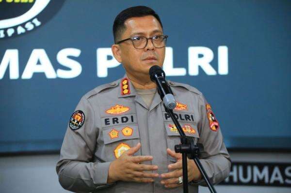 <i>Update</i> Sidang Etik 3 Oknum Polisi di Kasus DWP: Demosi hingga 8 Tahun, Semuanya Banding <i>Update</i> Sidang Etik 3 Oknum Polisi di Kasus DWP: Demosi hingga 8 Tahun, Semuanya Banding