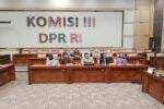 Kabag Ops Tak Diborgol usai Tembak Mati Kasat Reskrim, Komisi III: Seperti Pejabat Kabag Ops Tak Diborgol usai Tembak Mati Kasat Reskrim, Komisi III: Seperti Pejabat