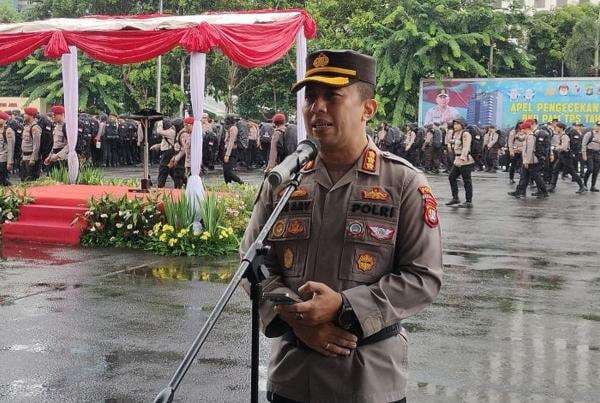 Polisi Dalami Penyebab Kebakaran Glodok Plaza Polisi Dalami Penyebab Kebakaran Glodok Plaza