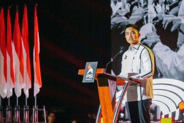 Kaesang: Bapak Tidak Menuduh Partai Biru Dalang Isu Ijazah Palsu Kaesang: Bapak Tidak Menuduh Partai Biru Dalang Isu Ijazah Palsu