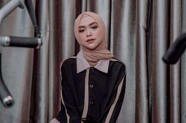 Kakak Ria Ricis Diakui Pihak Teuku Ryan Masih Upayakan Adiknya Bisa Rujuk Kakak Ria Ricis Diakui Pihak Teuku Ryan Masih Upayakan Adiknya Bisa Rujuk