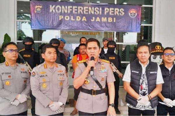 Pembunuhan Polisi Aipda Hendra di Jambi, Tersangka Terancam 15 Tahun Penjara Pembunuhan Polisi Aipda Hendra di Jambi, Tersangka Terancam 15 Tahun Penjara