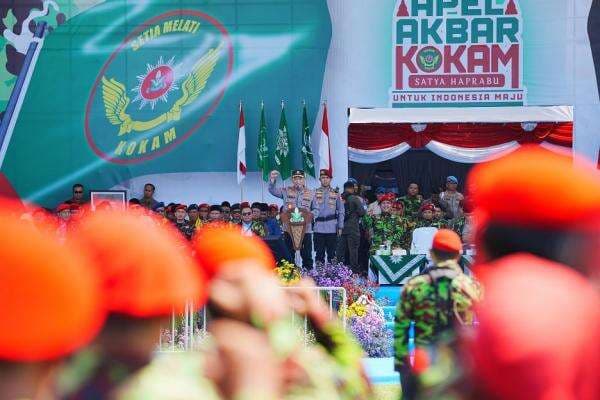 Kapolri Pimpin Apel Akbar Kokam Muhammadiyah, Sinergi Wujudkan Ketahanan Pangan Kapolri Pimpin Apel Akbar Kokam Muhammadiyah, Sinergi Wujudkan Ketahanan Pangan