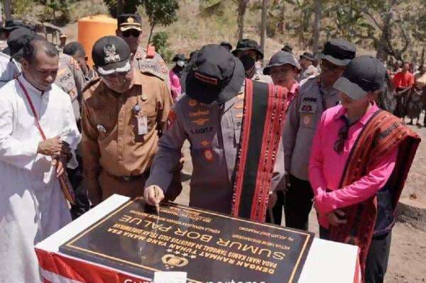 Berkat Bantuan Sumur Bor Kapolri, 5 Warga Pulau Palue NTT Lolos Seleksi Bintara Polri Berkat Bantuan Sumur Bor Kapolri, 5 Warga Pulau Palue NTT Lolos Seleksi Bintara Polri