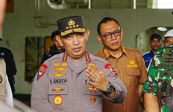 AKP Ryanto Tewas Ditembak Secara Brutal, Kapolri: Pecat dan Usut Pidana! AKP Ryanto Tewas Ditembak Secara Brutal, Kapolri: Pecat dan Usut Pidana!