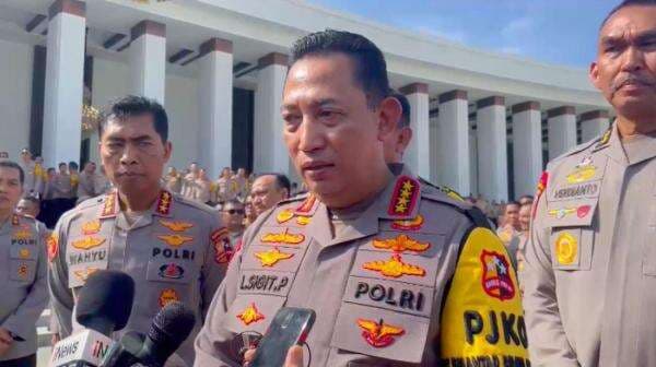 Kapolri Kantongi Kandidat Kapolda Jatim dan AsSDM Kapolri Kantongi Kandidat Kapolda Jatim dan AsSDM 