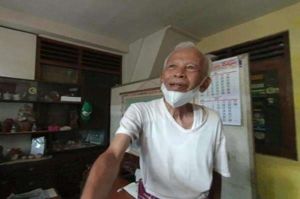 Kasmudjo Akui Bukan Pembimbing Skripsi Jokowi, Politikus PDIP: Terima Kasih kalau Jujur Kasmudjo Akui Bukan Pembimbing Skripsi Jokowi, Politikus PDIP: Terima Kasih kalau Jujur