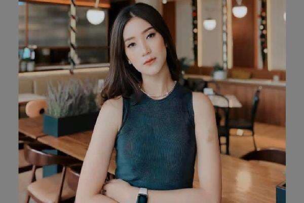 Kasus Dugaan KDRT, Suami Selebgram Adelia Septa Ditahan Kasus Dugaan KDRT, Suami Selebgram Adelia Septa Ditahan