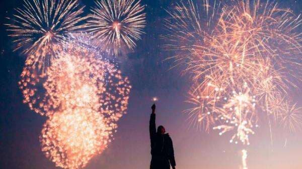 50 Ucapan Selamat Tahun Baru 2025 Bahasa Inggris Happy New Year, Cocok Dibagikan di Media Sosial 50 Ucapan Selamat Tahun Baru 2025 Bahasa Inggris Happy New Year, Cocok Dibagikan di Media Sosial