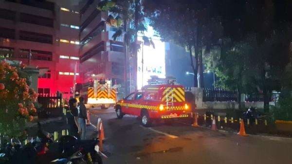 Kumpulkan Abu hingga Arang, Polri Selidiki Penyebab Kebakaran Gedung Kementerian ATR/BPN Kumpulkan Abu hingga Arang, Polri Selidiki Penyebab Kebakaran Gedung Kementerian ATR/BPN