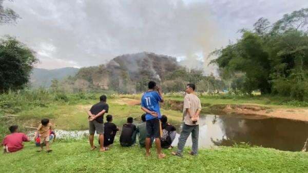 Kebakaran Hutan dan Lahan di Limapuluh Kota Sumbar, Permukiman Warga Terancam Kebakaran Hutan dan Lahan di Limapuluh Kota Sumbar, Permukiman Warga Terancam