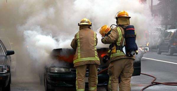 Viral Wuling Air EV Terbakar, Kenali Penyebab Kebakaran pada Mobil Listrik Viral Wuling Air EV Terbakar, Kenali Penyebab Kebakaran pada Mobil Listrik