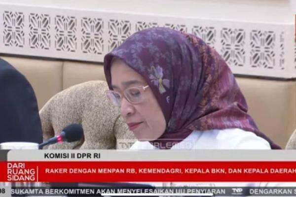 Kebijakan WFA Bagi ASN, MenPAN-RB: Bersifat Opsional Bukan Kewajiban! Kebijakan WFA Bagi ASN, MenPAN-RB: Bersifat Opsional Bukan Kewajiban!