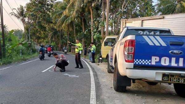 Kecelakaan Maut di Kulonprogo, Pemotor Tewas Tabrakan dengan Truk Kecelakaan Maut di Kulonprogo, Pemotor Tewas Tabrakan dengan Truk