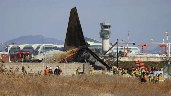 Buntut Kecelakaan Jeju Air, AL dan AU Korsel Periksa Seluruh Pesawat Intai Boeing 737-800 Buntut Kecelakaan Jeju Air, AL dan AU Korsel Periksa Seluruh Pesawat Intai Boeing 737-800