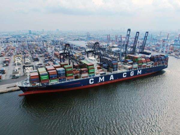 Pelindo Terminal Petikemas Catat Arus Container Tahun 2024 Tembus 12,48 Juta TEUs Pelindo Terminal Petikemas Catat Arus Container Tahun 2024 Tembus 12,48 Juta TEUs