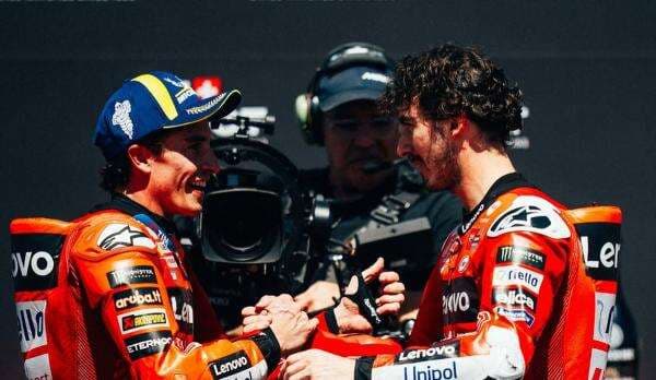 Hadirnya Marc Marquez di MotoGP 2025 Justru Positif untuk Francesco Bagnaia Hadirnya Marc Marquez di MotoGP 2025 Justru Positif untuk Francesco Bagnaia