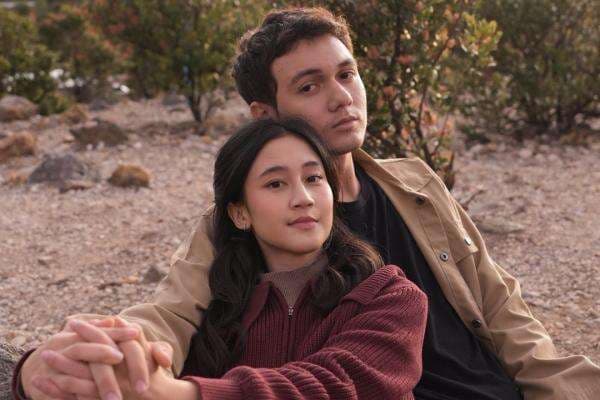 Nyoman Paul Akui Belum Bahas Pernikahan dengan Keisya Levronka Nyoman Paul Akui Belum Bahas Pernikahan dengan Keisya Levronka