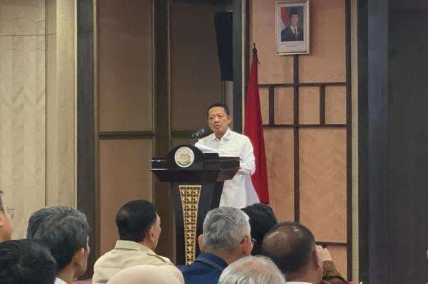 Kejagung Serahkan 216.997 Hektare Lahan Sawit Hasil Sitaan ke BUMN Kejagung Serahkan 216.997 Hektare Lahan Sawit Hasil Sitaan ke BUMN