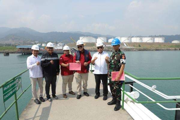 Kejagung Sita Aset-aset Anak Riza Chalid terkait Korupsi Minyak Mentah Kejagung Sita Aset-aset Anak Riza Chalid terkait Korupsi Minyak Mentah