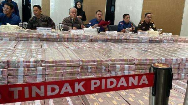 Kasus Suap CPO, DPR: Kejahatan Korporasi yang Bikin Rakyat Kesusahan! Kasus Suap CPO, DPR: Kejahatan Korporasi yang Bikin Rakyat Kesusahan!