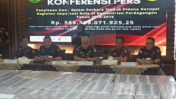 Kasus Impor Gula, Kejagung Sita Rp565 Miliar dari 9 Tersangka Kasus Impor Gula, Kejagung Sita Rp565 Miliar dari 9 Tersangka