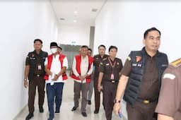 Kejati Bandung Tahan Rektor dan Mantan Rektor Umika, Diduga Korupsi Dana Rp13 Miliar