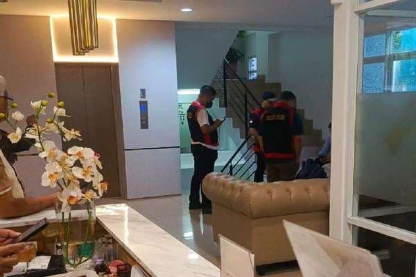 Kejati Geledah Kantor Penghubung Sultra di Jakarta Terkait Dugaan Korupsi APBD Kejati Geledah Kantor Penghubung Sultra di Jakarta Terkait Dugaan Korupsi APBD