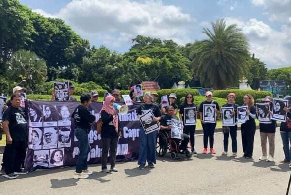 Keluarga Korban Penculikan Minta Indonesia Dibebaskan dari Pemimpin Pelanggar HAM