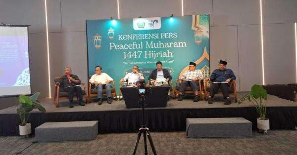 Kemenag Sebut Ada 34,6 Juta Pasangan Tidak Miliki Buku Nikah Kemenag Sebut Ada 34,6 Juta Pasangan Tidak Miliki Buku Nikah